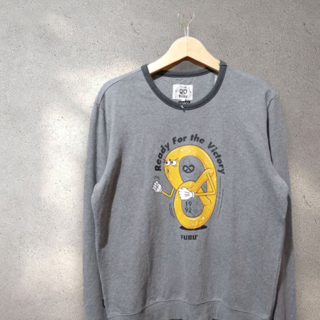 Crewneck Fubu