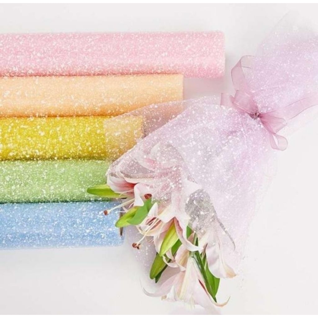 

[ 1 ROLL ] Kain Tile Salju Flower Mesh 4 Yard lebar 50 CM Wrapping Paper Polynet Snow Buket Bunga Tulle Jaring