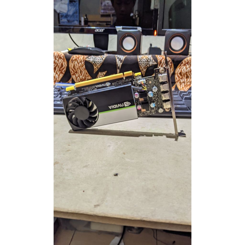 VGA NVIDIA QUADRO T600