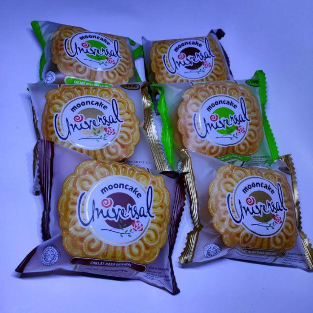 

Roti Bulan Mooncake Universal