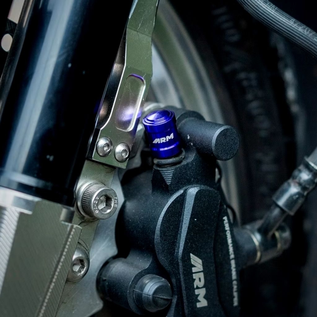 COVER TUTUP KARET NEPEL ANGIN KALIPER UNIVERSAL HONDA YAMAHA SUZUKI Motorcycle