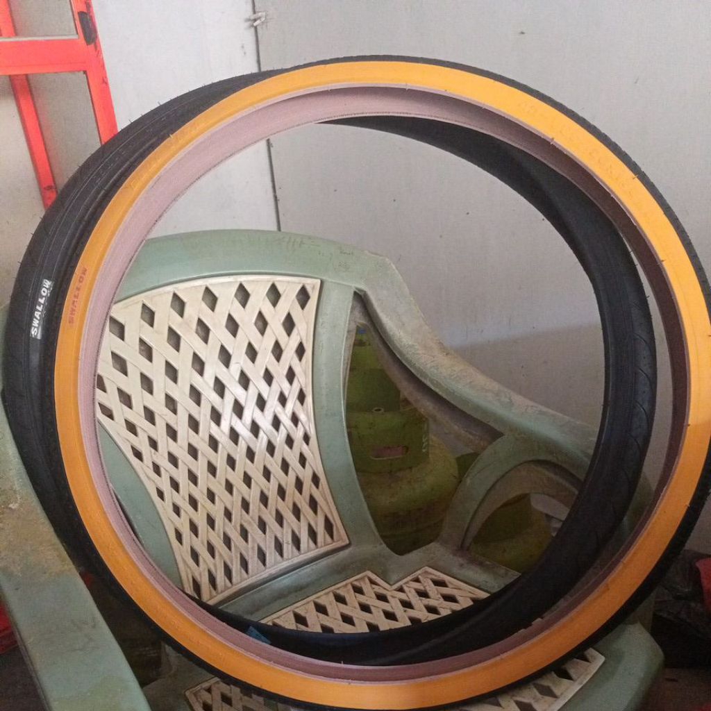 Ban luar sepeda Mini ukuran 26 x 1.75 Swallow