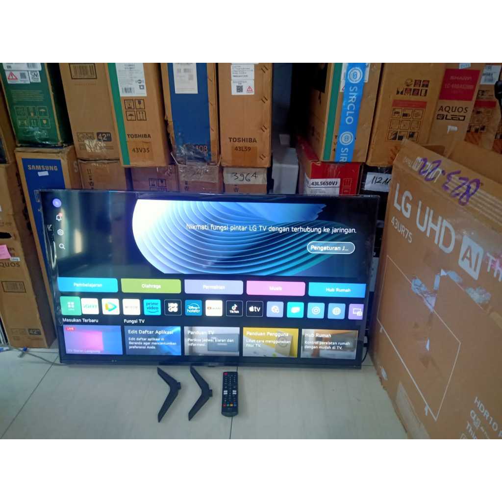 [+free palet kayu] second TV LED LG 43 INCH FORCE 4K UHD SMART TV YOUTUBE DIGITAL KONDISI MASIH MULU