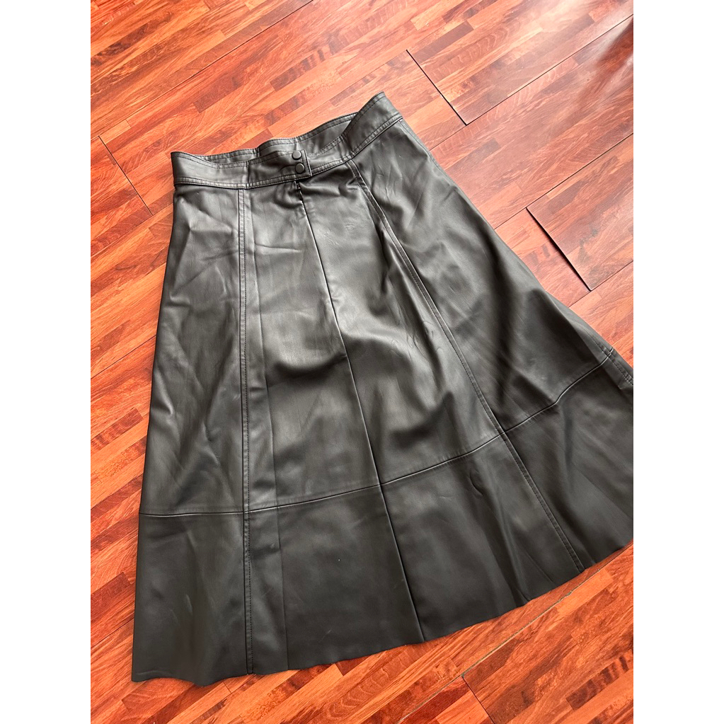 rok hnm kulit sintetis