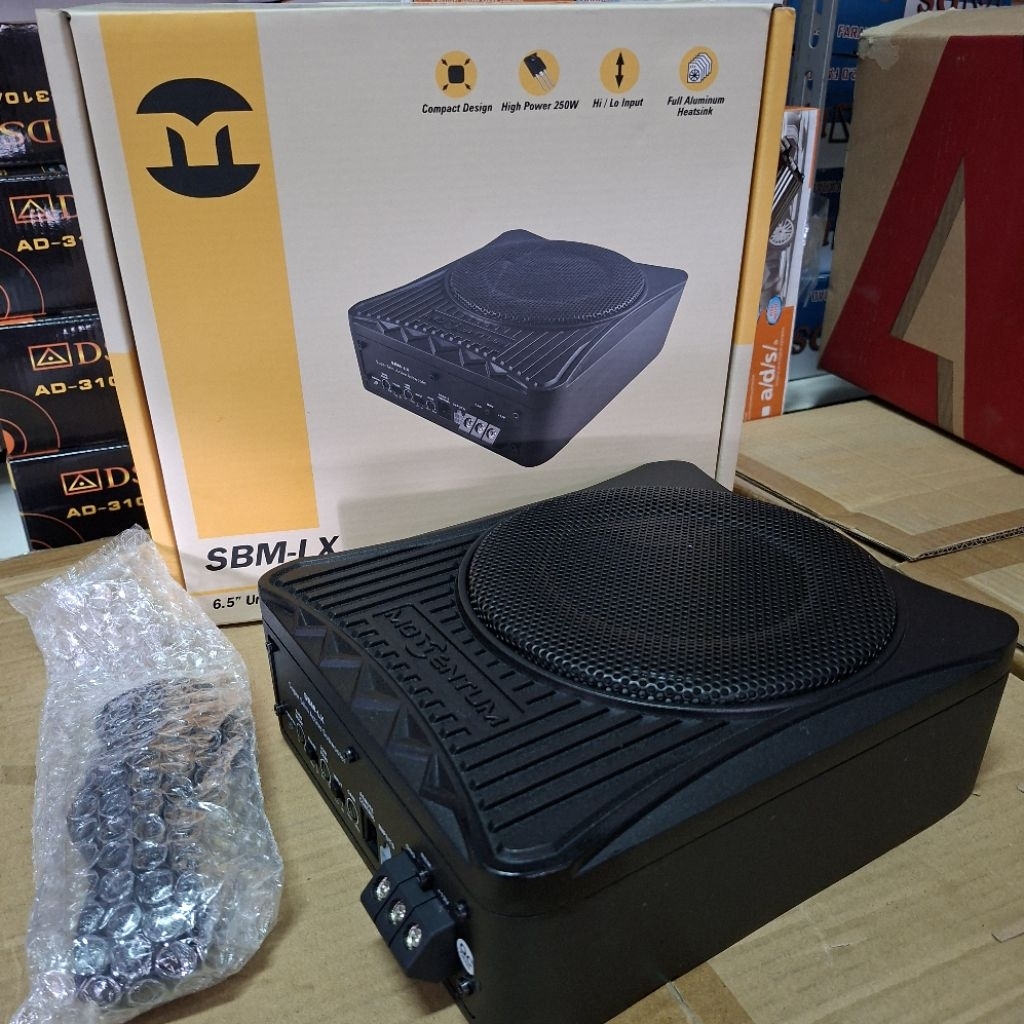 Subwoofer Kolong Momentum SBM LX Aktif 6.5 Inch Underseat - Subwofer