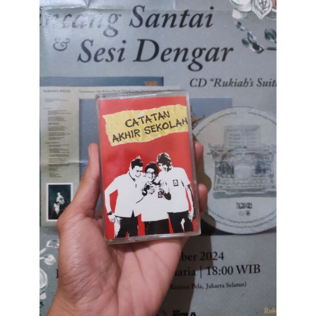 Kaset Catatan Akhir Sekolah