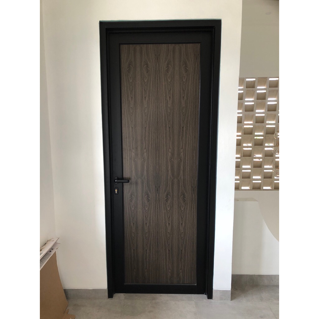Pintu Alumunium ACP urat kayu