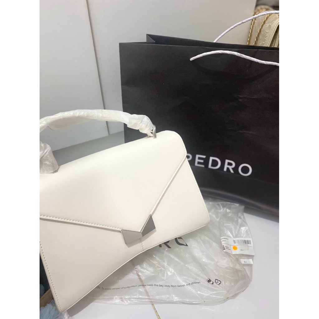 Tas selempang PEDRO Original store