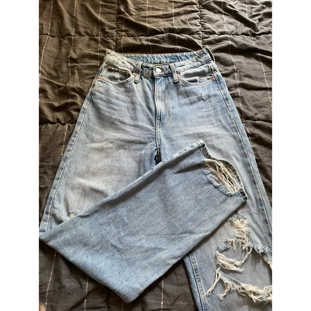 Preloved H&M baggy jeans