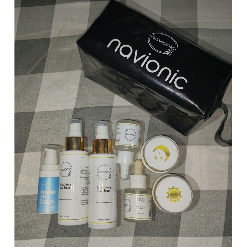 preloved PAKET BASIC BRIGHTENING NAVIONIC  BPOM