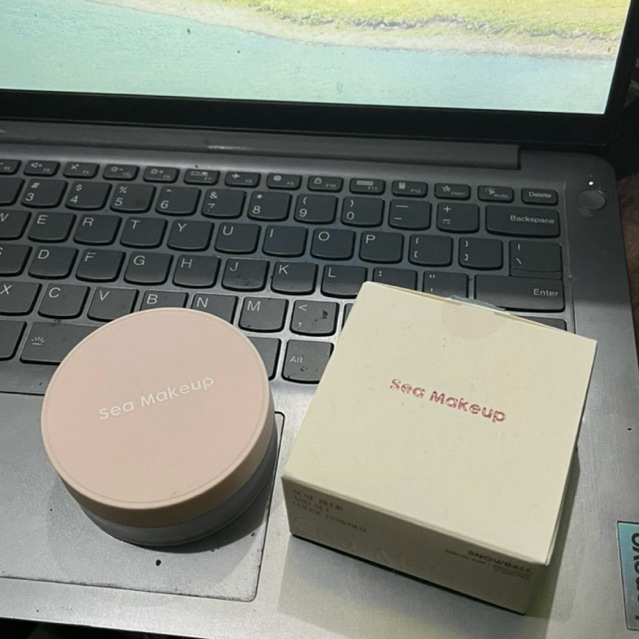 Sea make up acne blur and set loose powder preloved