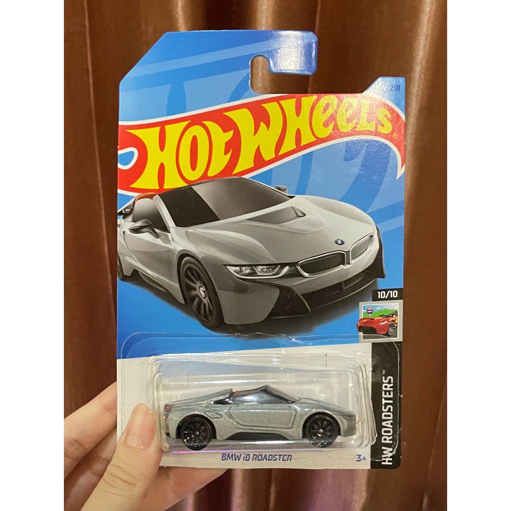 Hot Wheels BMW i8 Roadster abu
