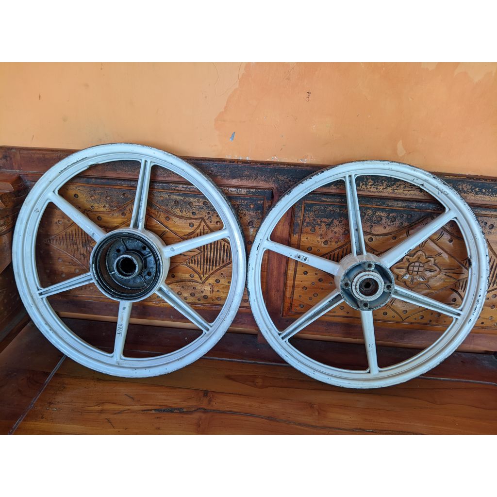 velg tmt japan yamaha