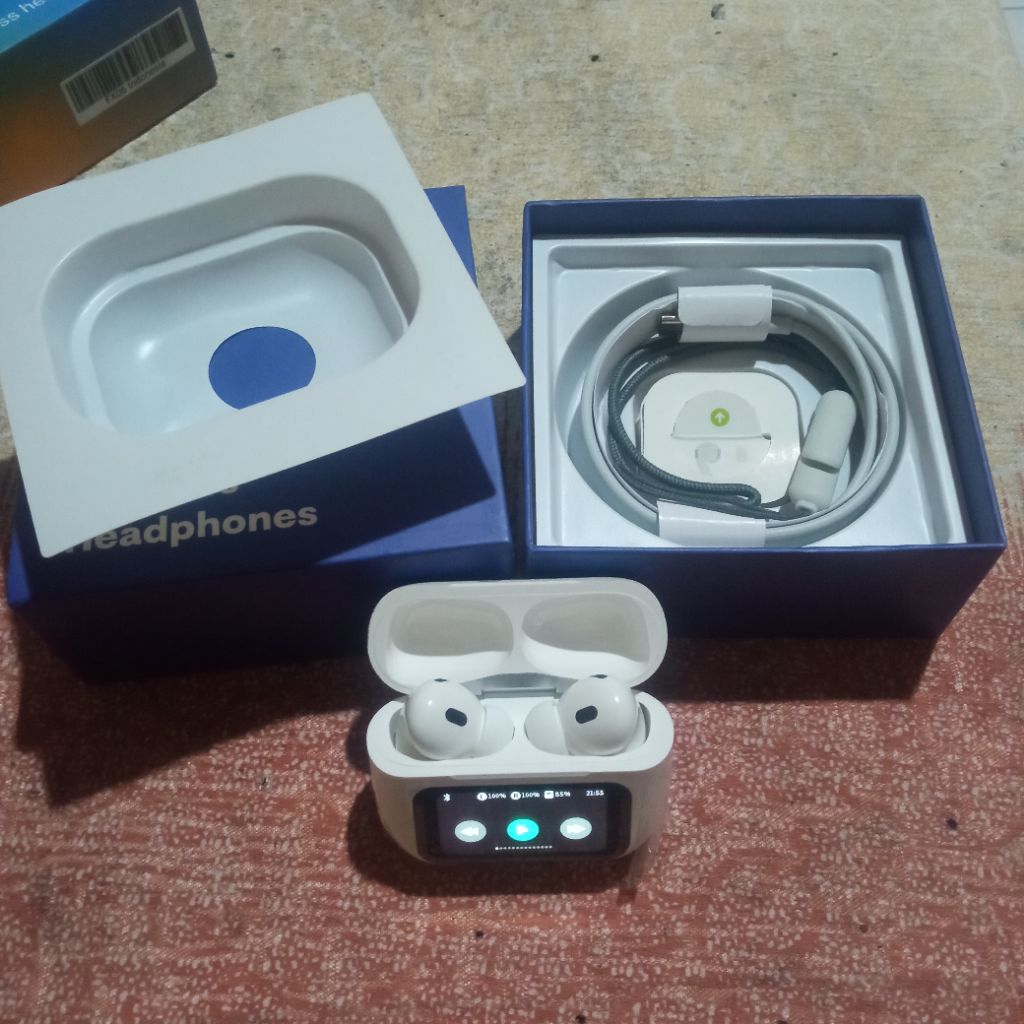 Wireless Earbuds by Octa Fx