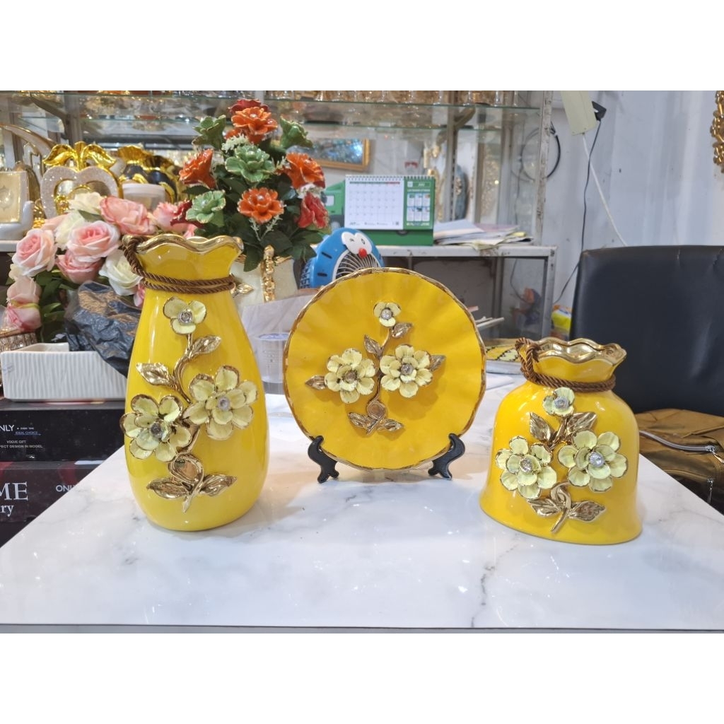 vas guci set piring hias keramik KG01