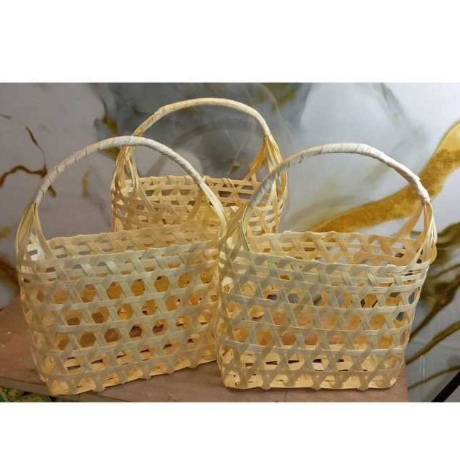 Tas Keranjang Anyaman Bambu Rotan / keranjang buah parcel / tas souvenir / keranjang Bambu Besar