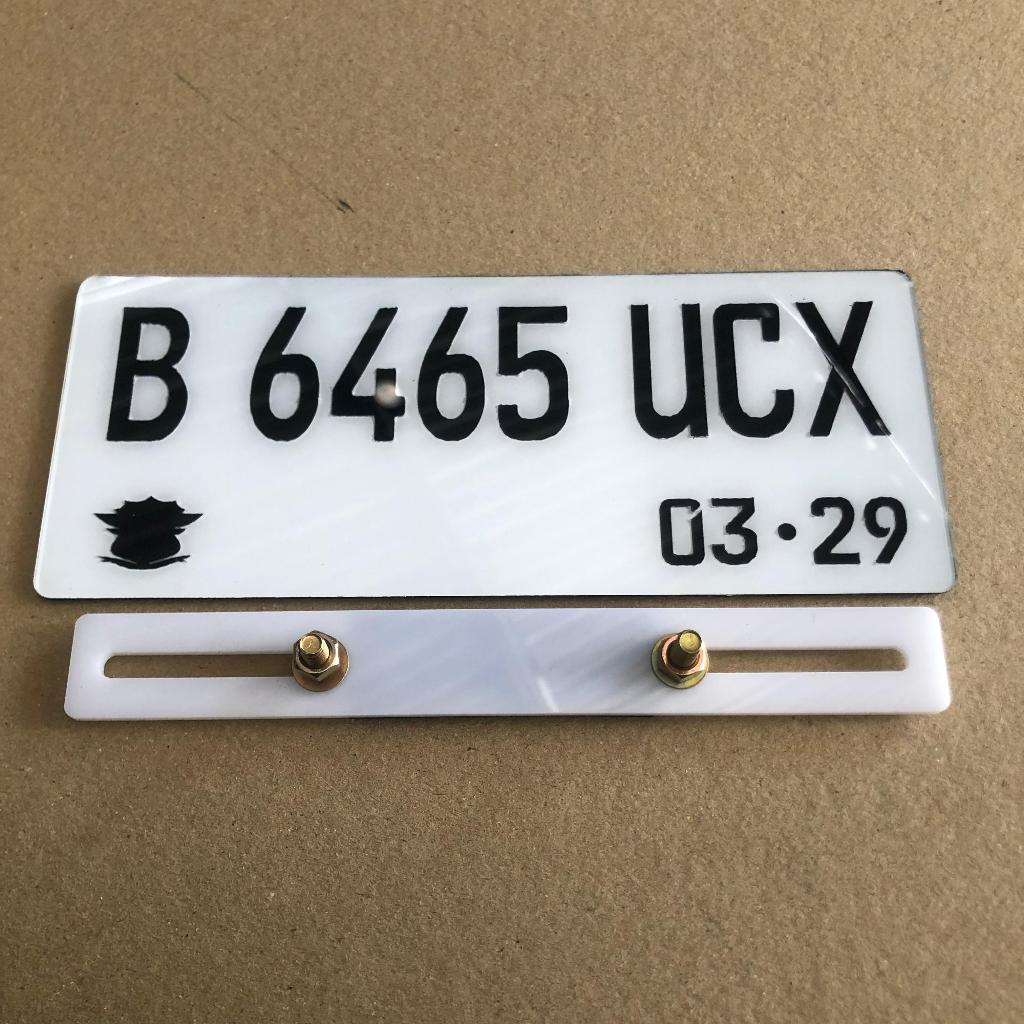 Plat Nomor Motor Akrilik Costum / Plat Nomor Motor