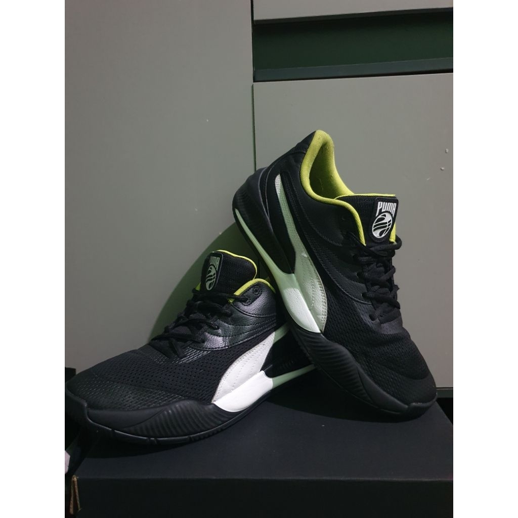 Sepatu Basket Second (43)