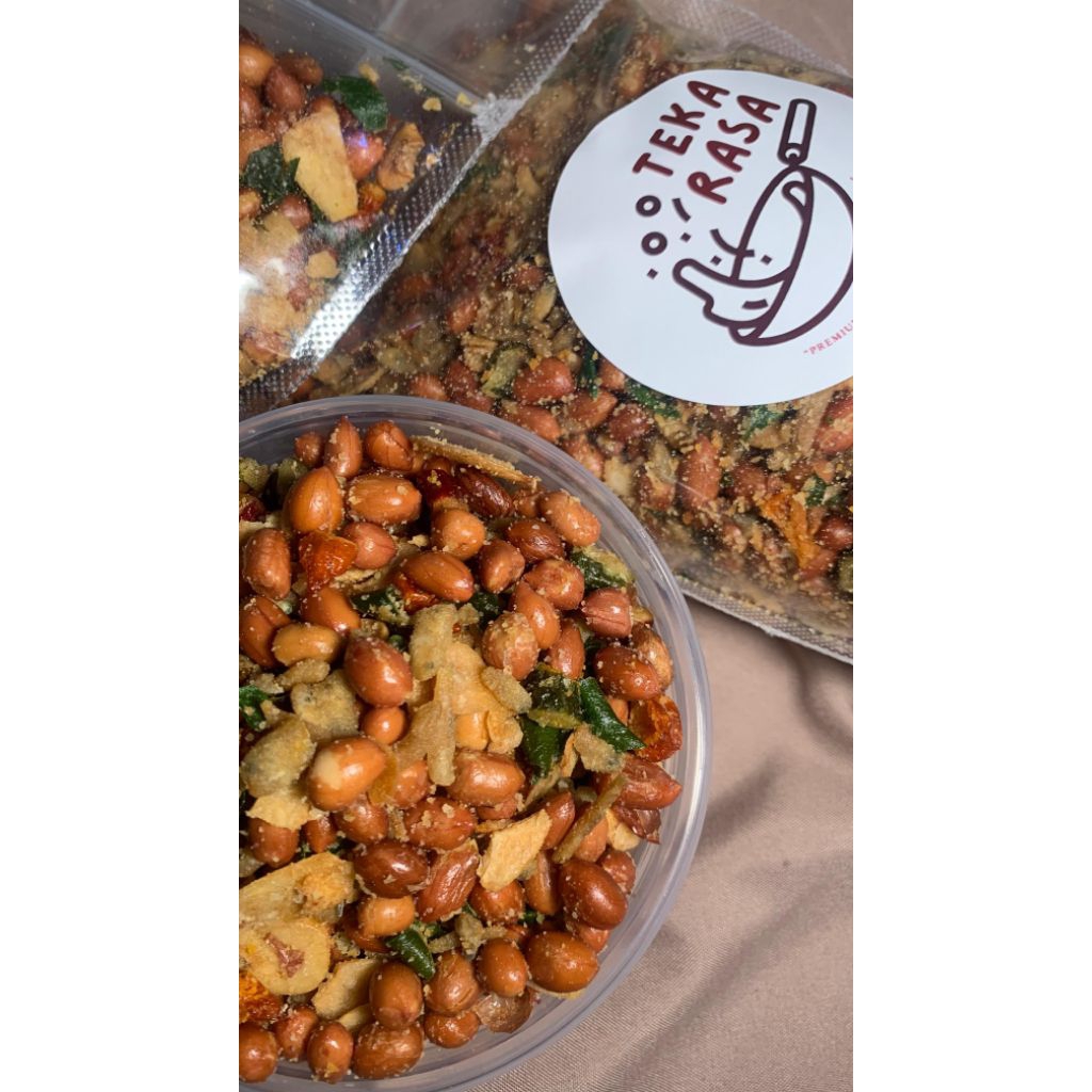 

Teri Kacang Bawang + Daun Jeruk / Lauk Teri Kacang Gurih / Teri Kacang Bawang Homemade