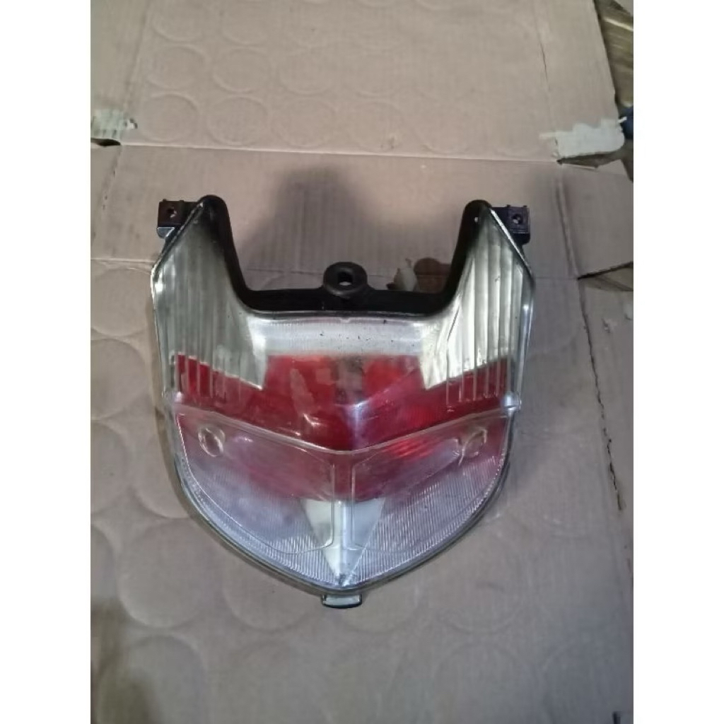 lampu stop belakang Vixion old original