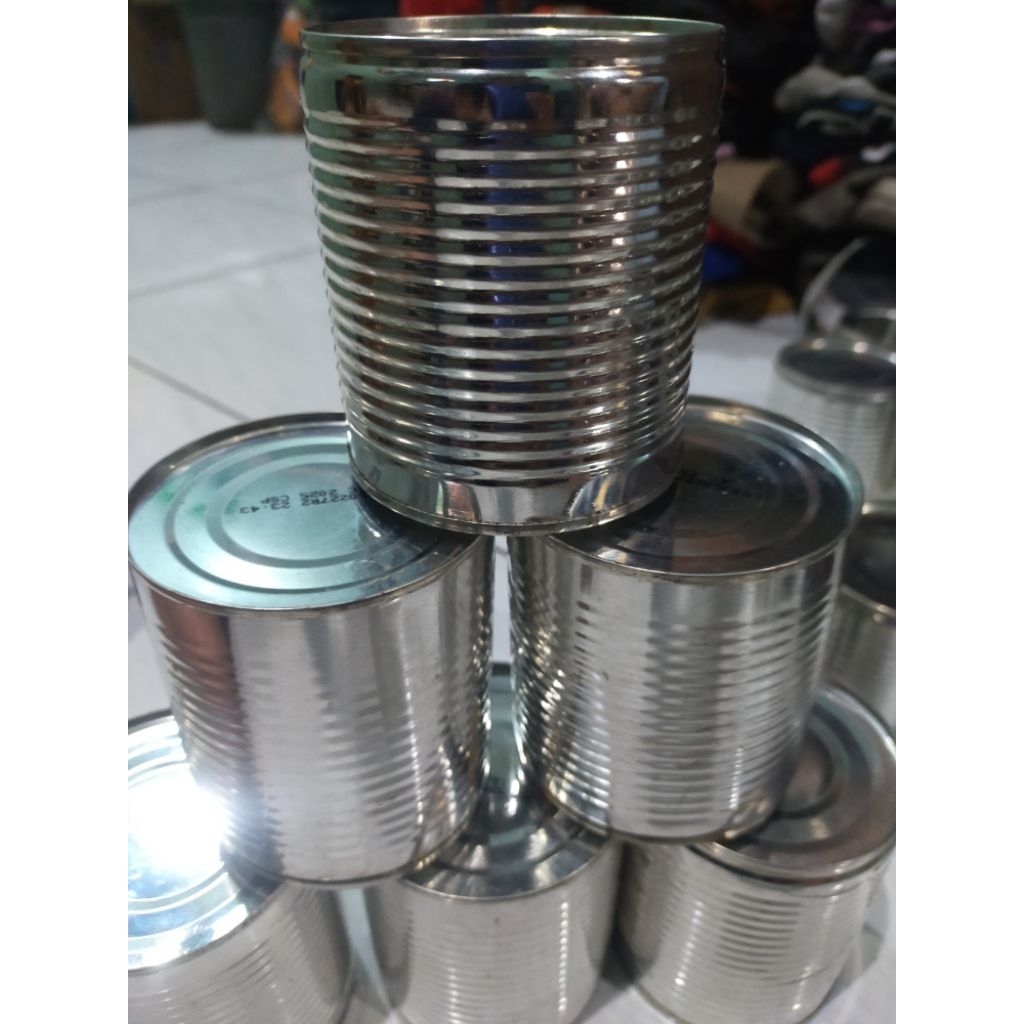 

kaleng kosong kaleng untuk ptakaya atau untuk petasan sepiryus