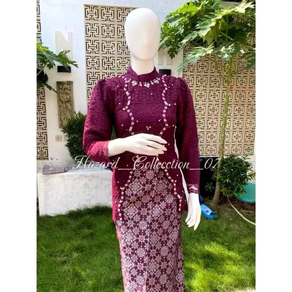 Kebaya Kirana / Kebaya Lidya / Kebaya Miskha / Kebaya Wisuda Elegan / Kebaya Wisuda / Kebaya Modern