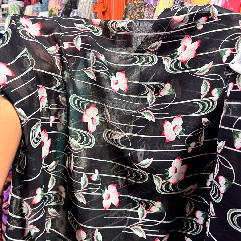 Kain Ceruty Babydol Motif Bunga Stripe – Kain Jatuh Adem Cocok Gamis & Hijab Kebaya
