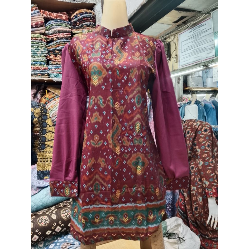 Atasan batik perempuan Palembang kekinian