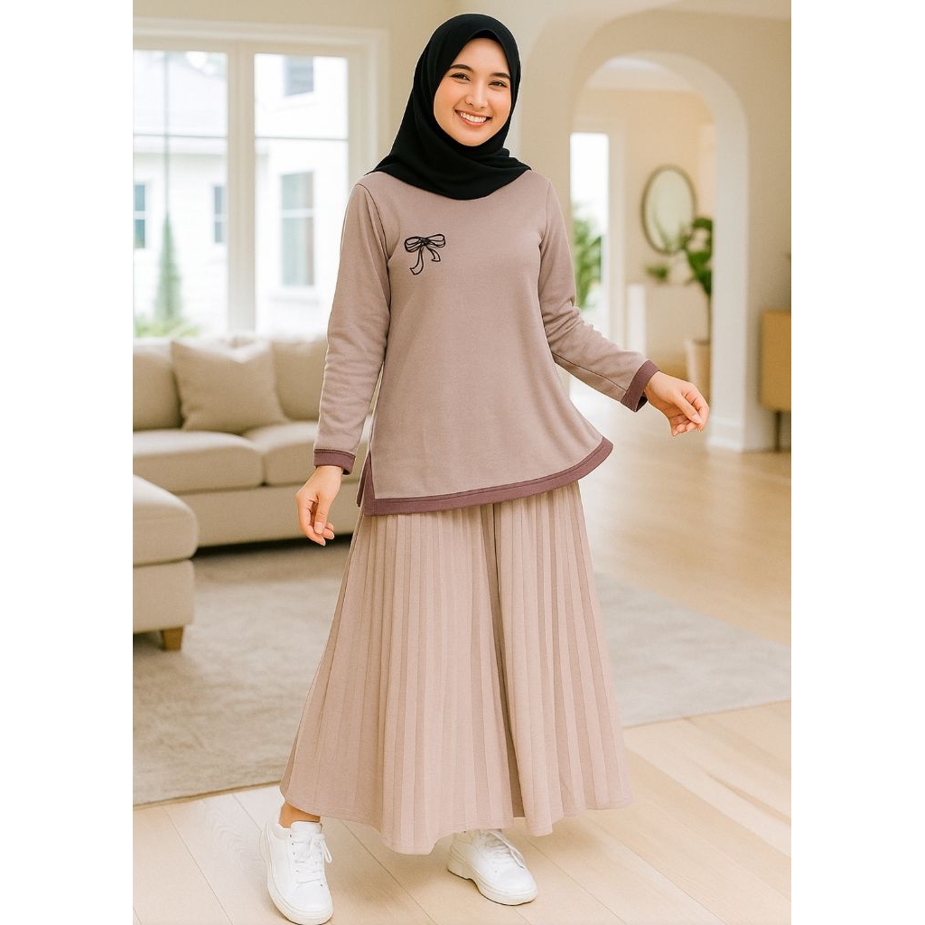 Gisel Set – Baju Kaos Bordir Pita + Rok Plisket Pinggang Karet