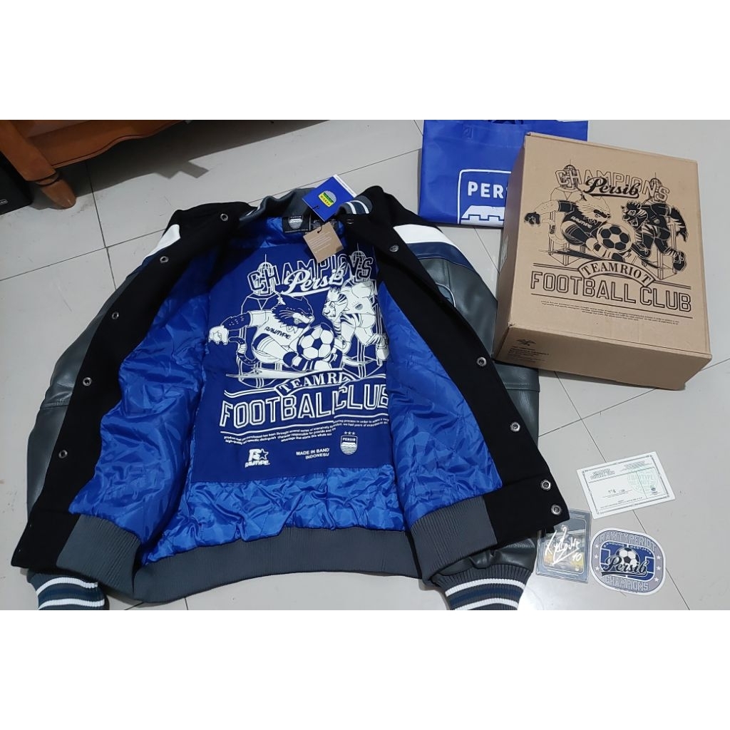 PERSIB X RTR VARSITY CHAMP-BLACK GREY L