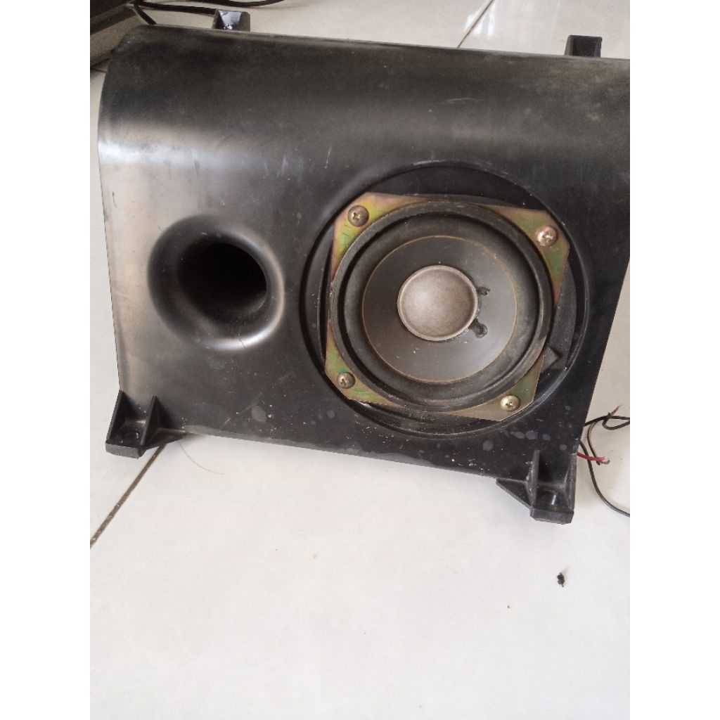 Speaker pasif XBR Bazoka bekas tv Polytron