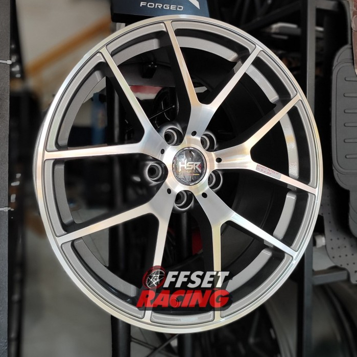 Velg HSR R18 Mobil HRV Innova Rush Terios Camry Velg Mobil HSR BIELEFELD Ring 18 Lubang 5