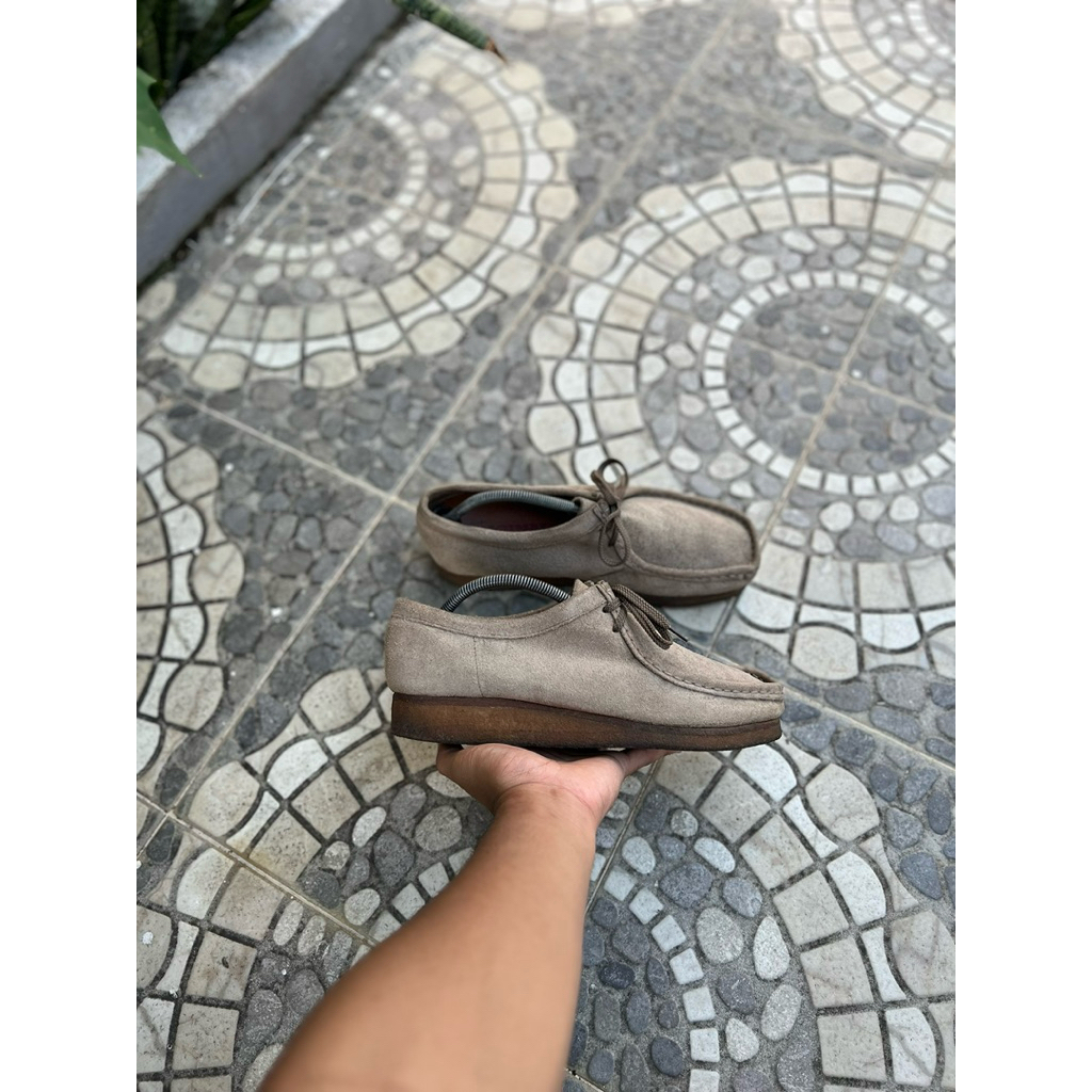 CLARKS WALLABEE 2 PCS