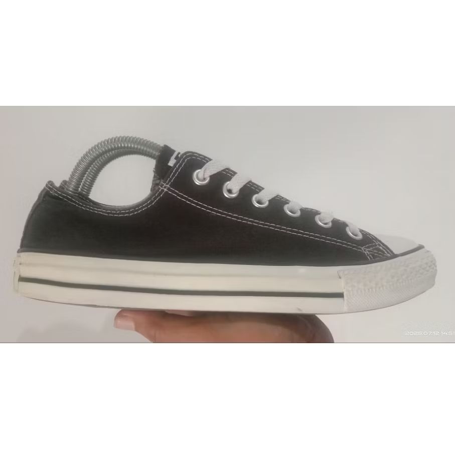 sepatu second Converse