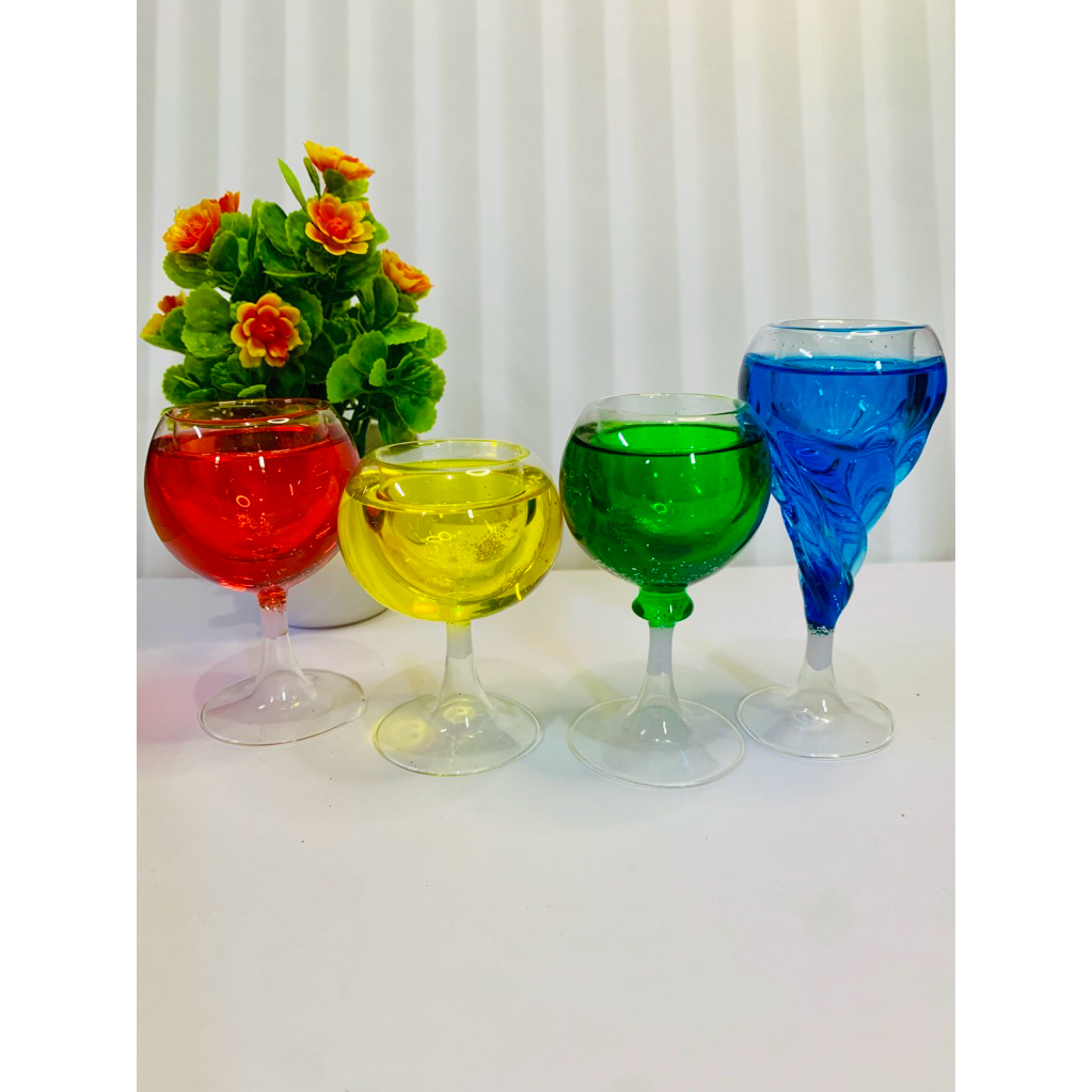 hiasan kaca unik paket 4pcs model gelas untuk dekorasi lemari kaca kristal