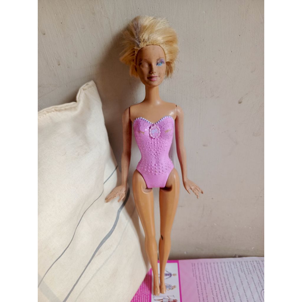 Boneka Barbie Mattel Junk minus