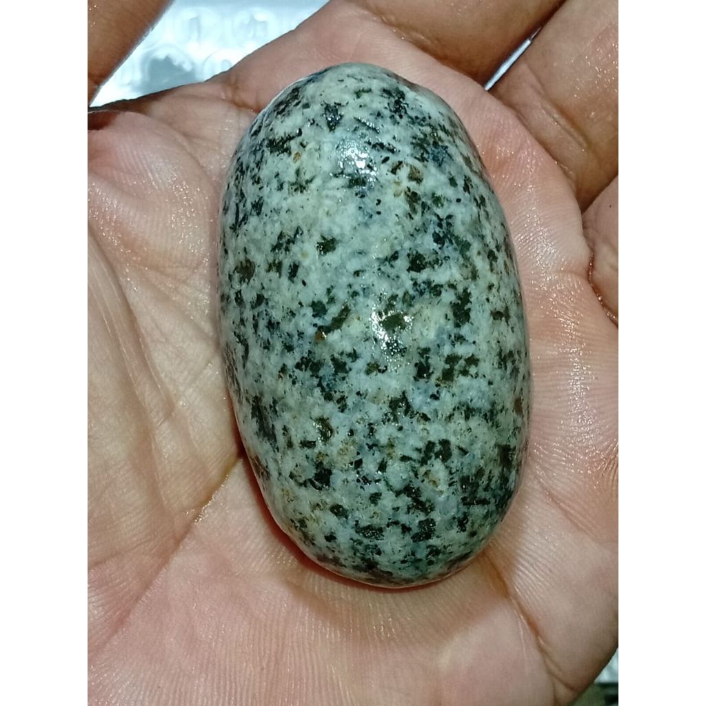 batu petir bulan