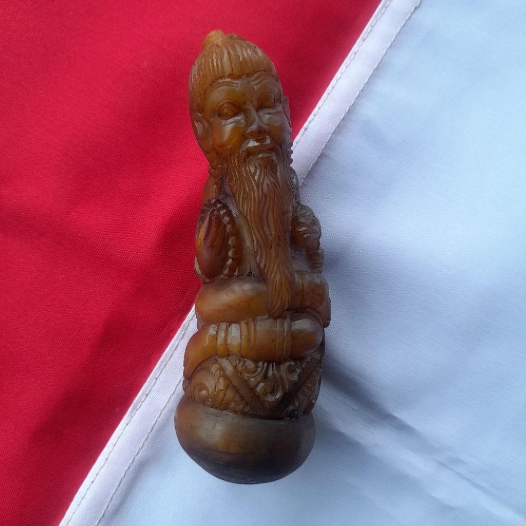 Handle keris Tanduk bule model sang maha guru Resi