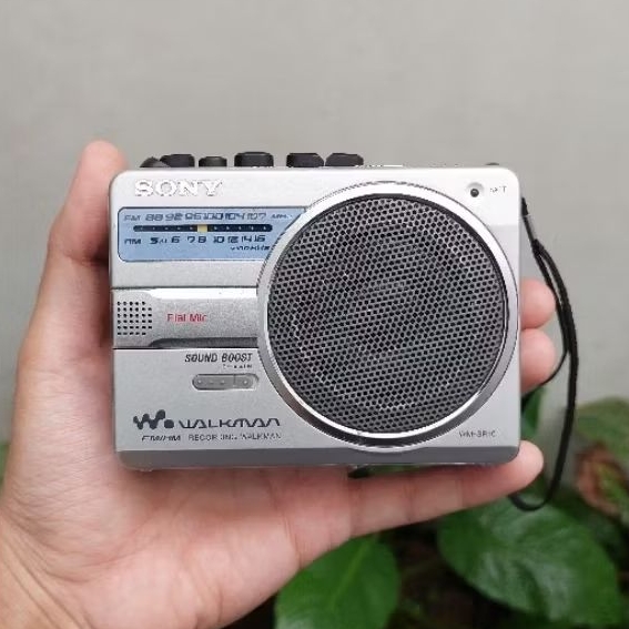 SONY WALKMAN WM-SR10