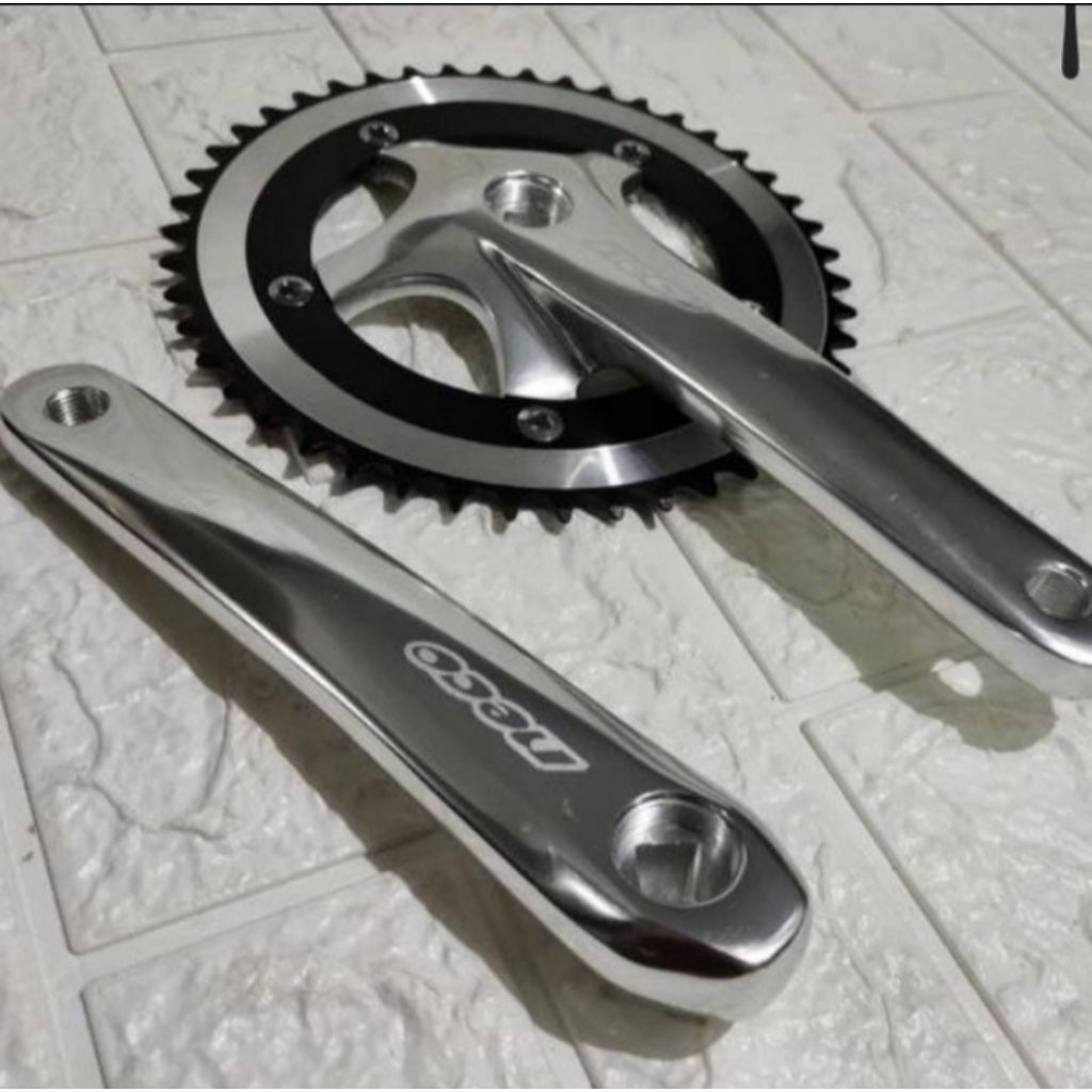 Crank fixie  Aloy 46 T merk Neco