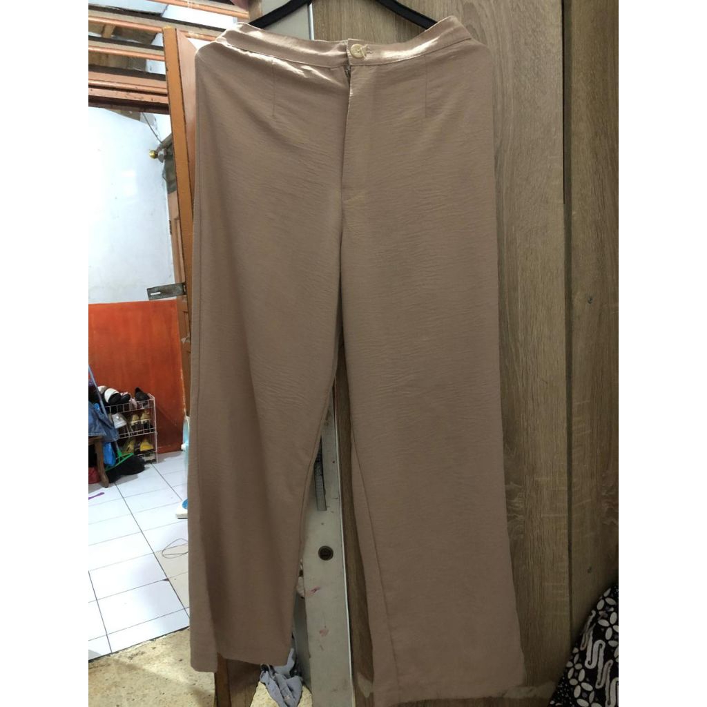 preloved celana by tasa.id