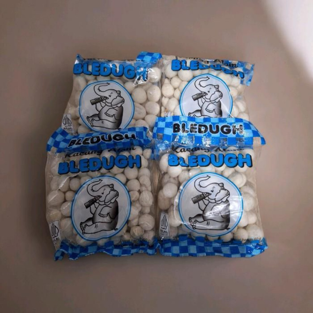 

kacang atom bledugh 1 pack isi 3 renceng 30pcs