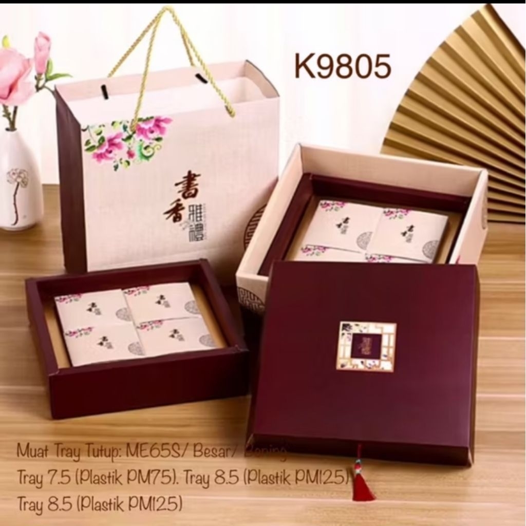 

Mooncake Dus Hardbox 8 Box + Paper Bag