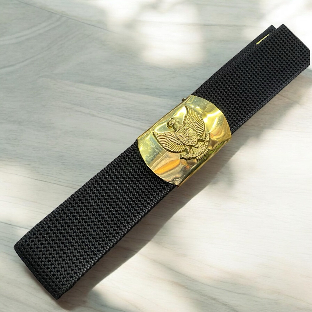 Ikat pinggang kuningan logo garuda