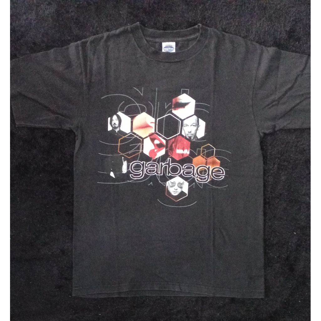 Kaos Band Vintage Garbage Tour shirt
