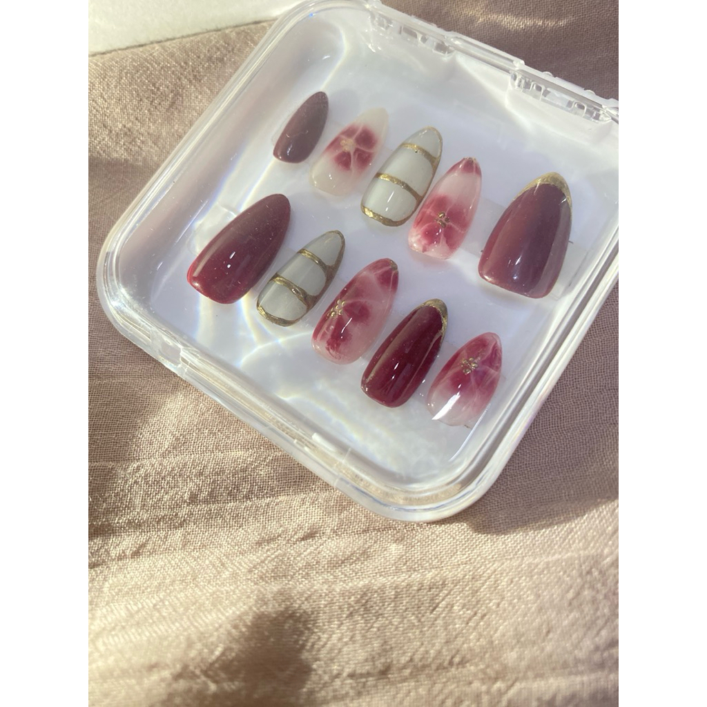 HEVEN | kuku palsu / press on nails aesthetic flower | kuku palsu murah | maroon nails