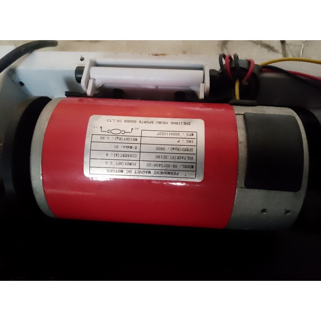 dinamo treadmill 180 volt DC 2hp