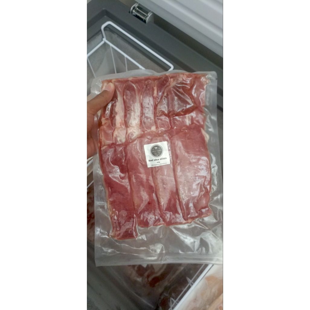 

Daging Sapi Sirloin Slice 250 gram/Sirloin Slice/Yakiniku/Suliyaki/Slice Beef