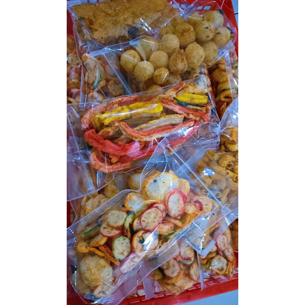 

paket hat cemilan/seblak kering