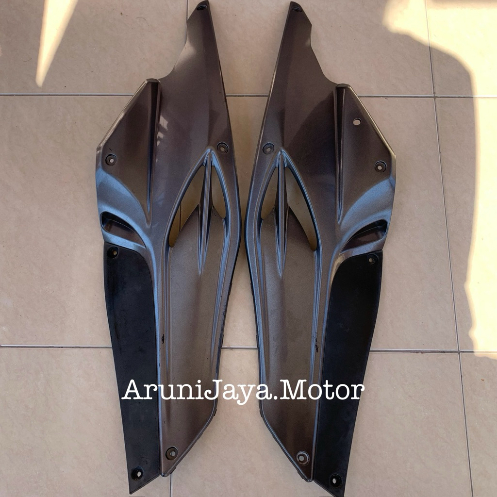 Cover body suzuki Skywave original